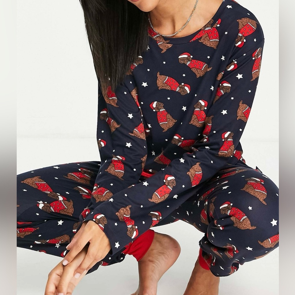 *Chelsea Peers* Maternity Christmas Pajamas, Small